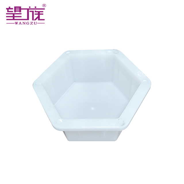 Features Of Planar Hexagonal Plastic Injection Mold